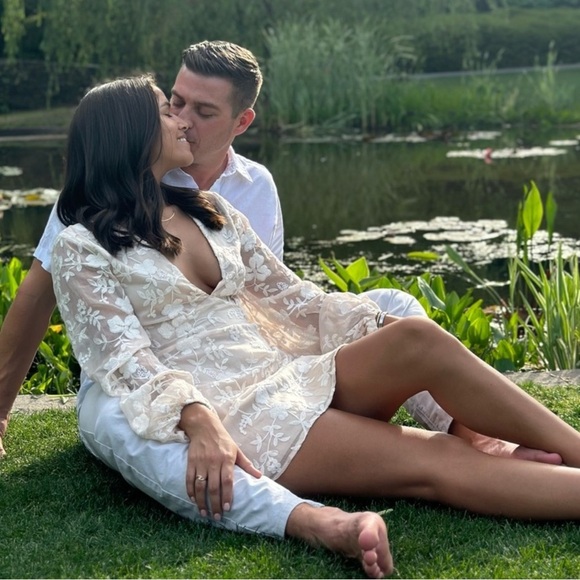 NWT Tularosa Ryland Dress - floral bridal embroidered- size S - Picture 8 of 14